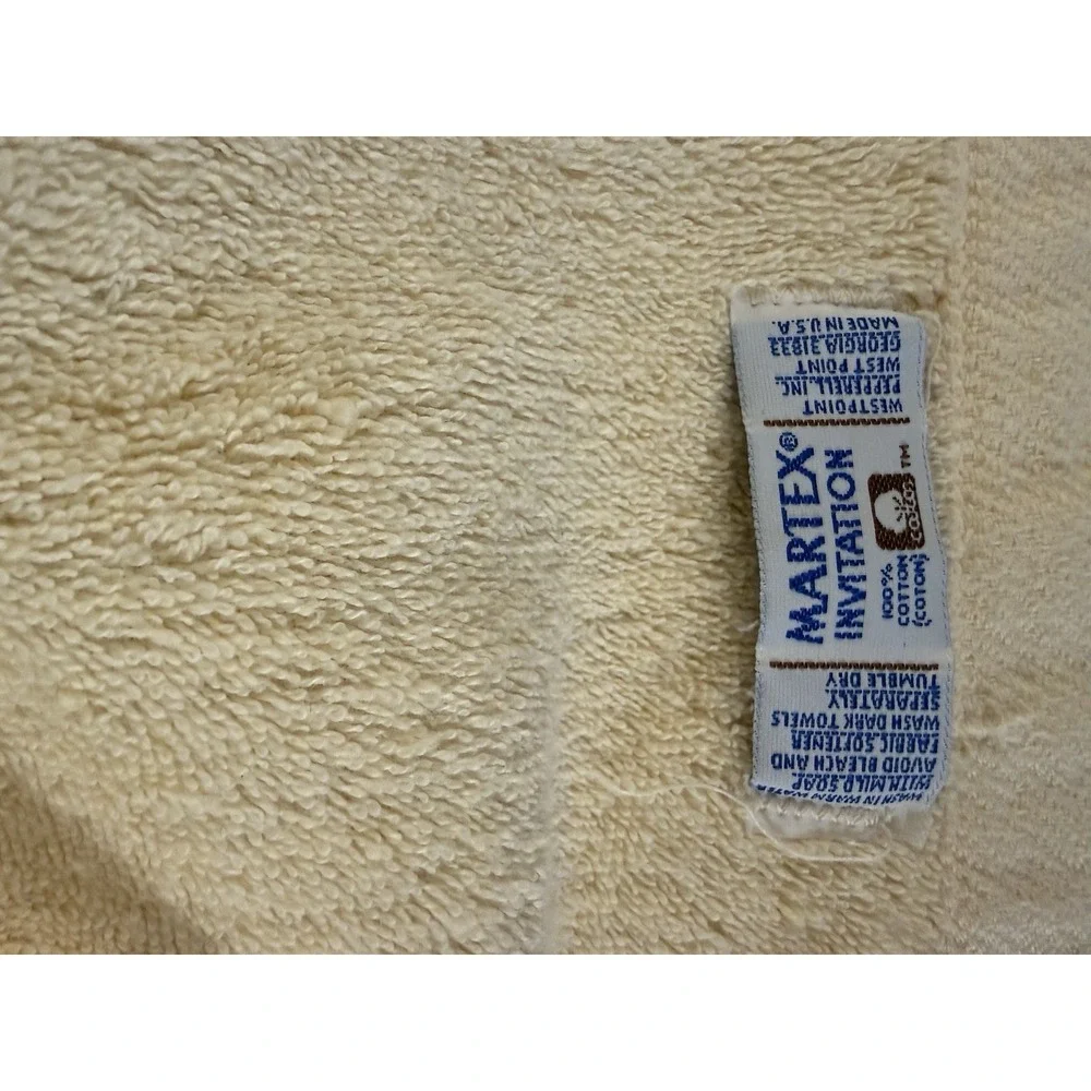 Vintage Cream Floral Martex Invitation  Bath Towel 100 % Cotton